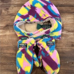 L.L. Bean Toddlers' Mountain Classic Fleece Hat and Mitten Set: 12-24 months